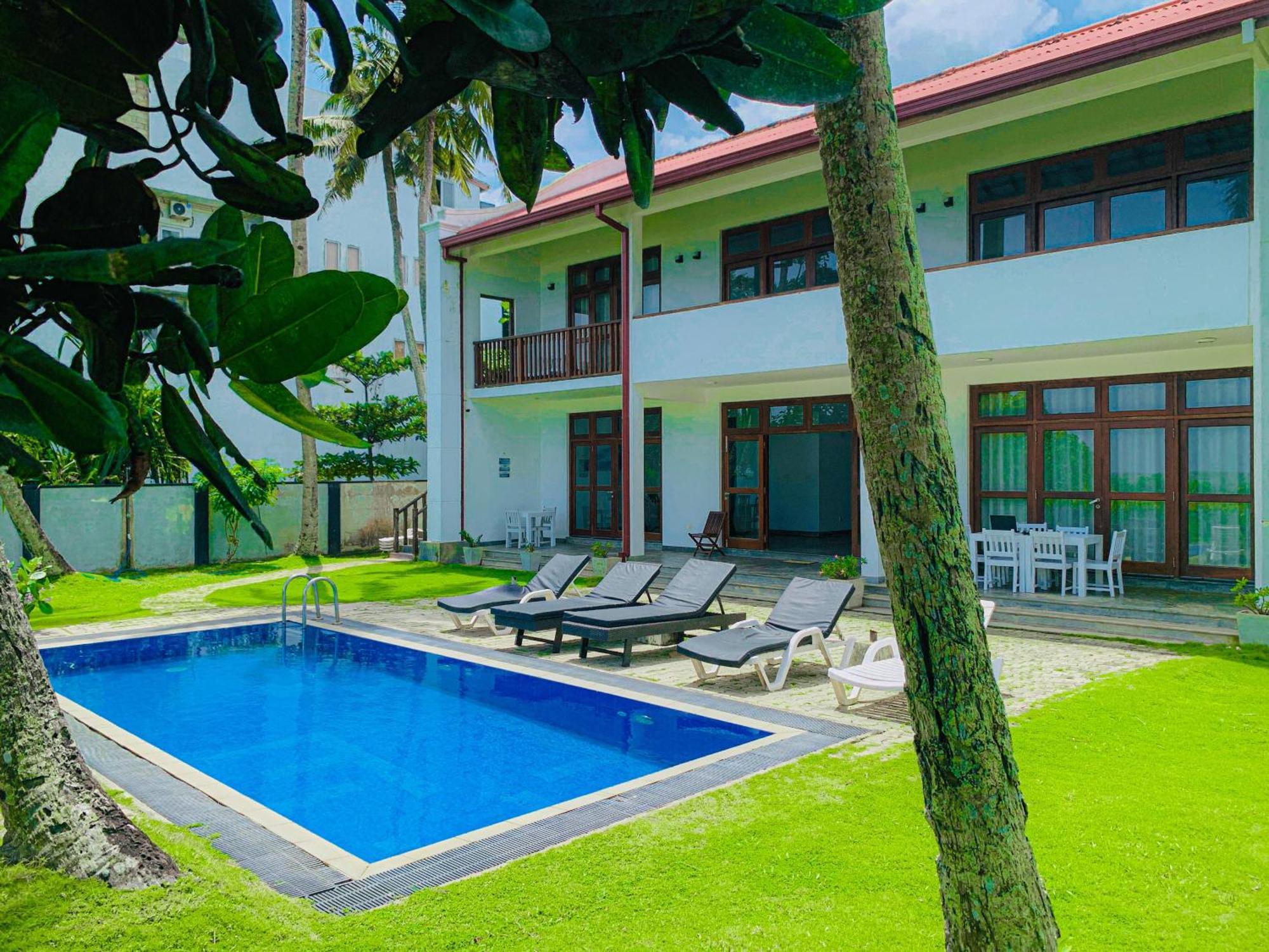 360 Surf Weligama Bay Hotel Exterior foto